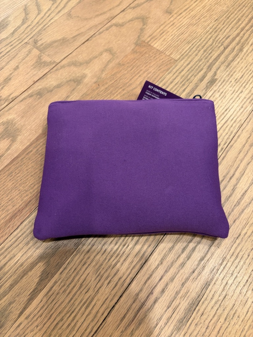 New: United Airlines x Away Premium Amenity Kit - Picture 3 of 7
